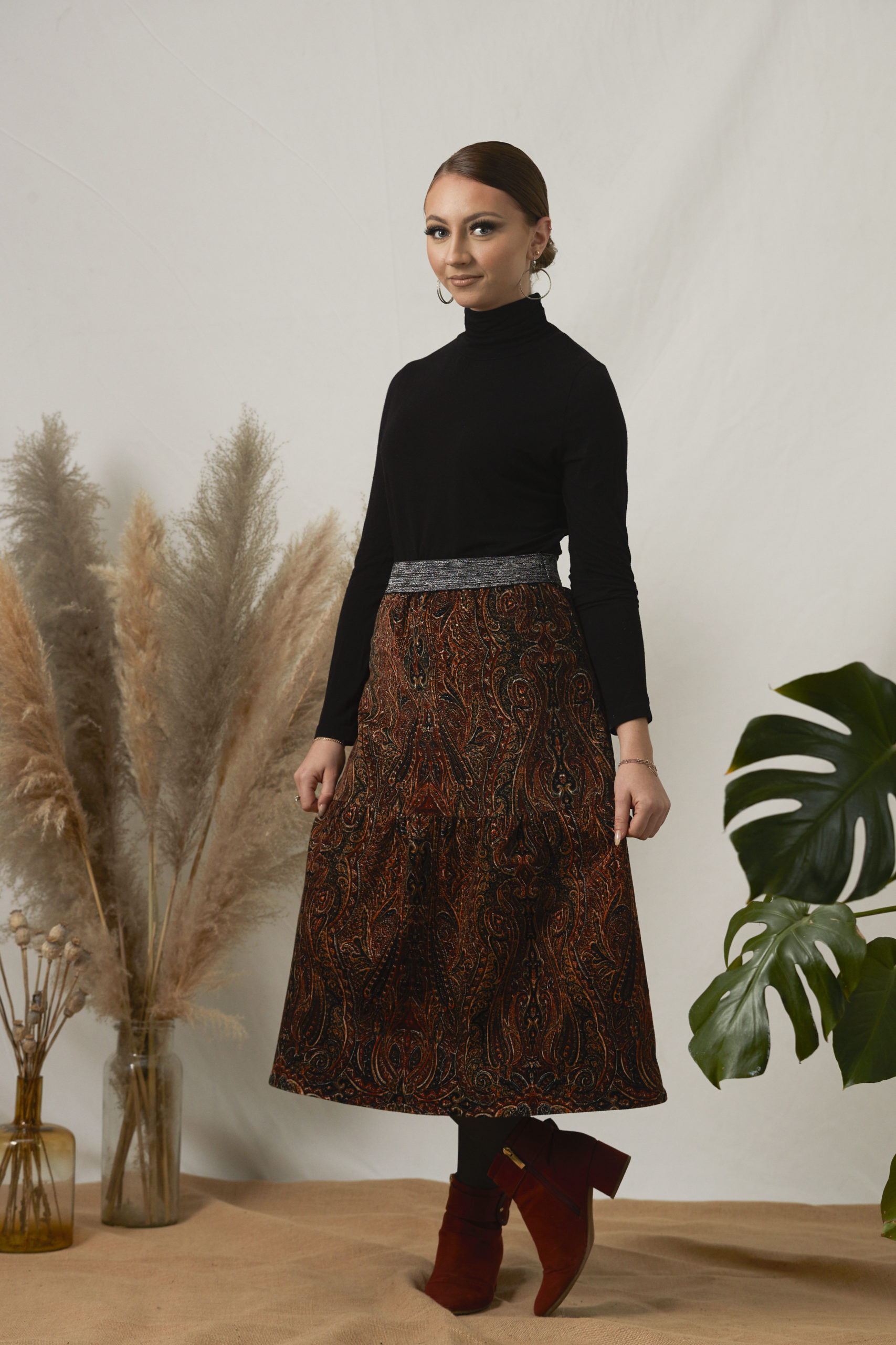 Jupe IZIA velours imprimé cachemire Jupe IZIA velours imprimé cachemire