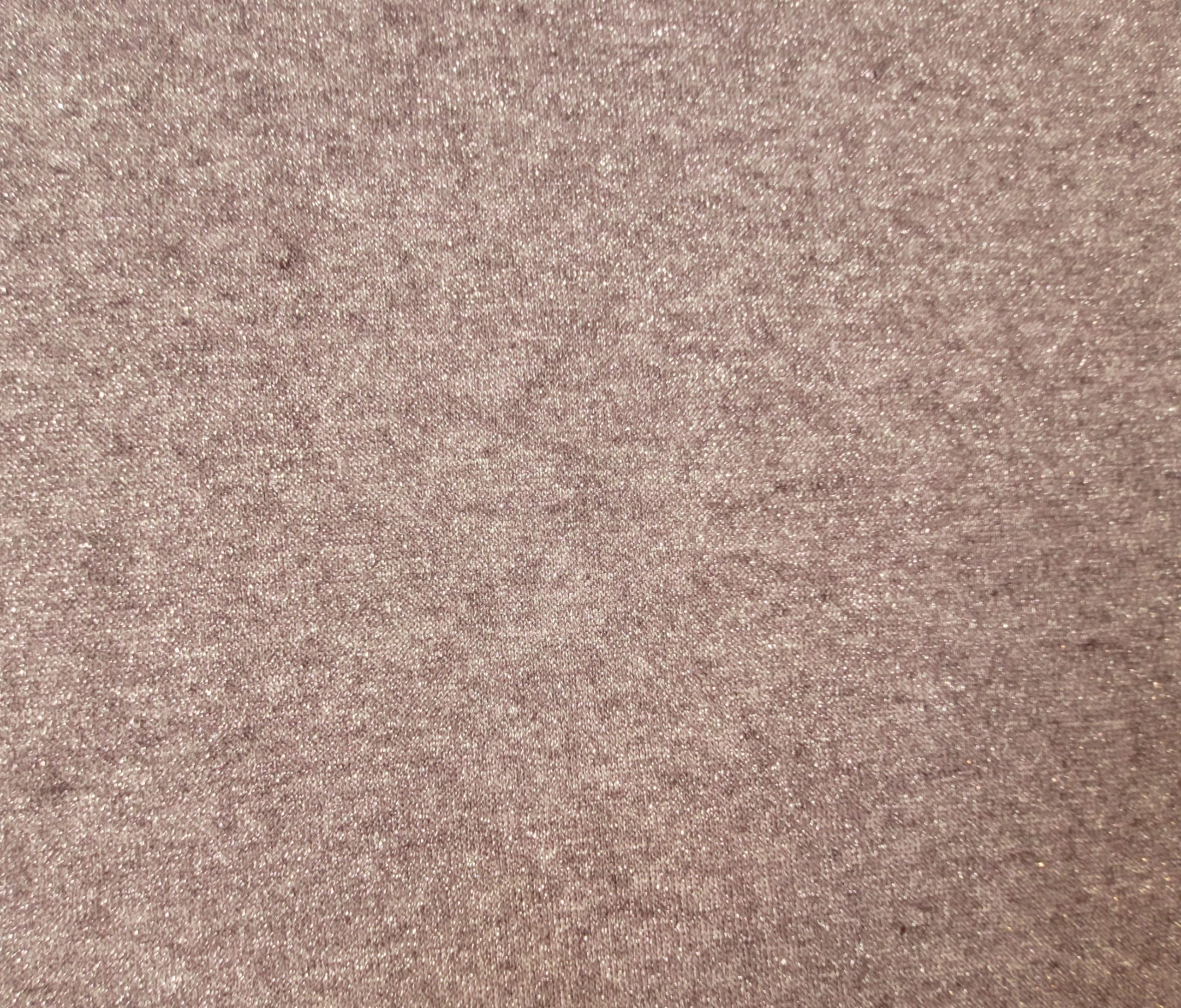 Pull lilas argenté décolleté bateau très féminin