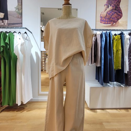 Blouse MYKONOS et pantalon VIVIANE en ramie naturelle