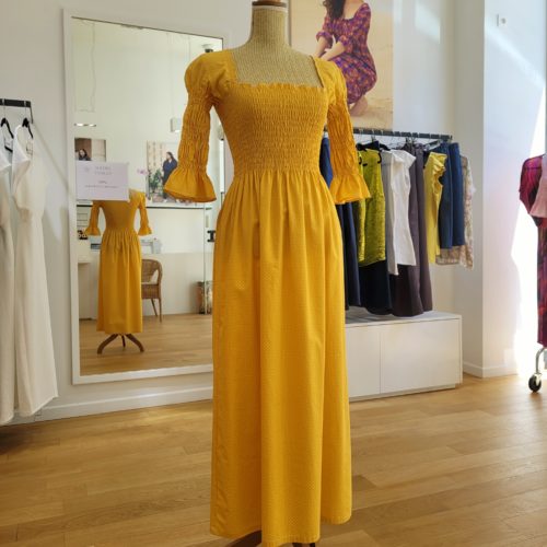 Robe ALTINAÏ smocks safran à petits pois blancs