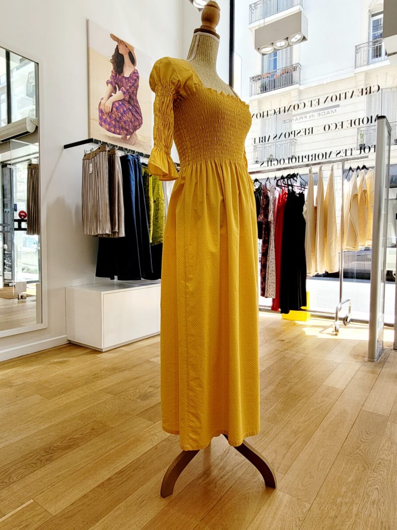 Robe ALTINAÏ smocks safran à petits pois blancs