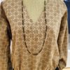 Blouse col V jacquard coton façon monogramme marron beige Blouse col V jacquard coton façon monogramme marron beige