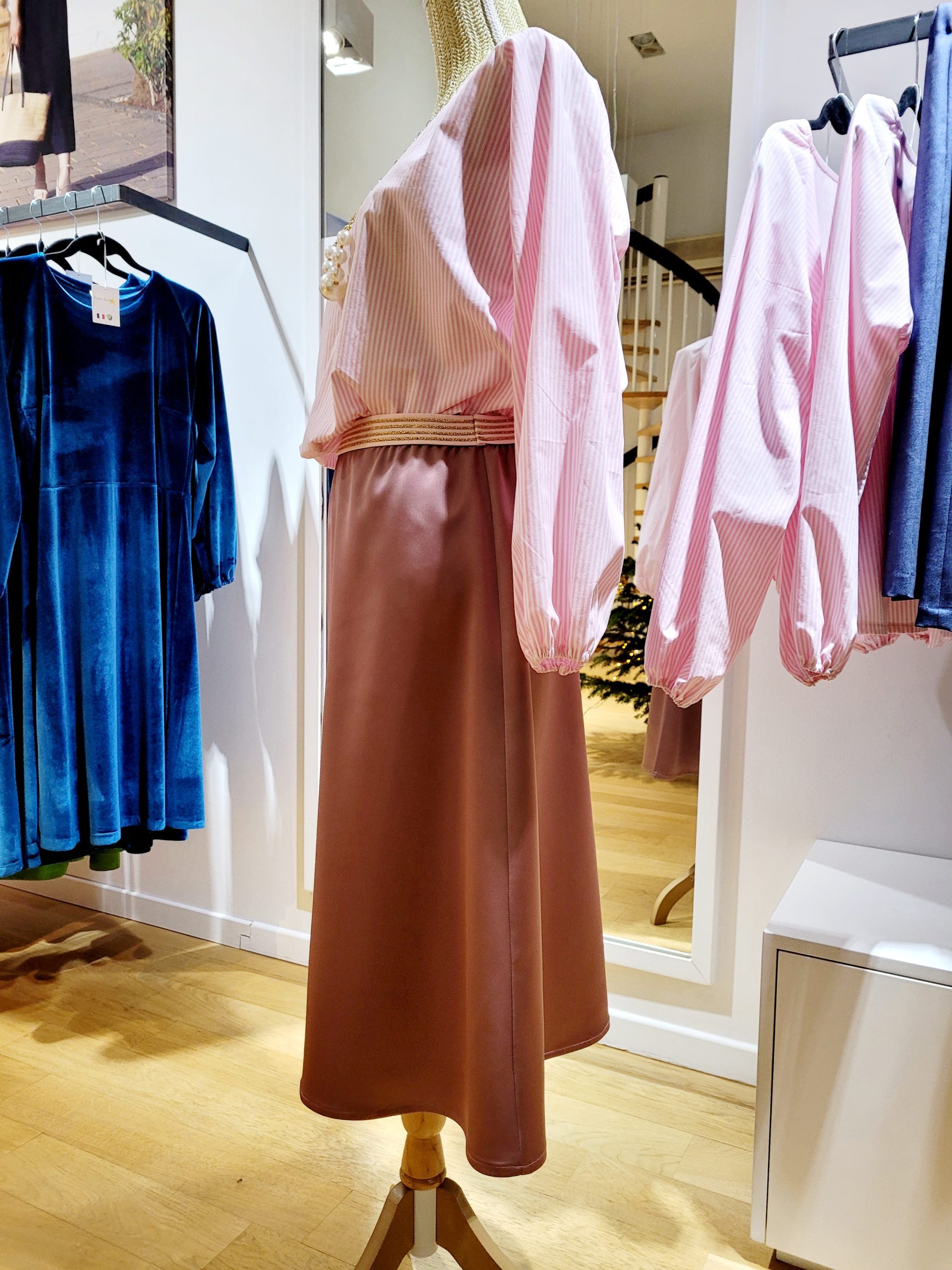 jupe SAMBA satin vieux rose