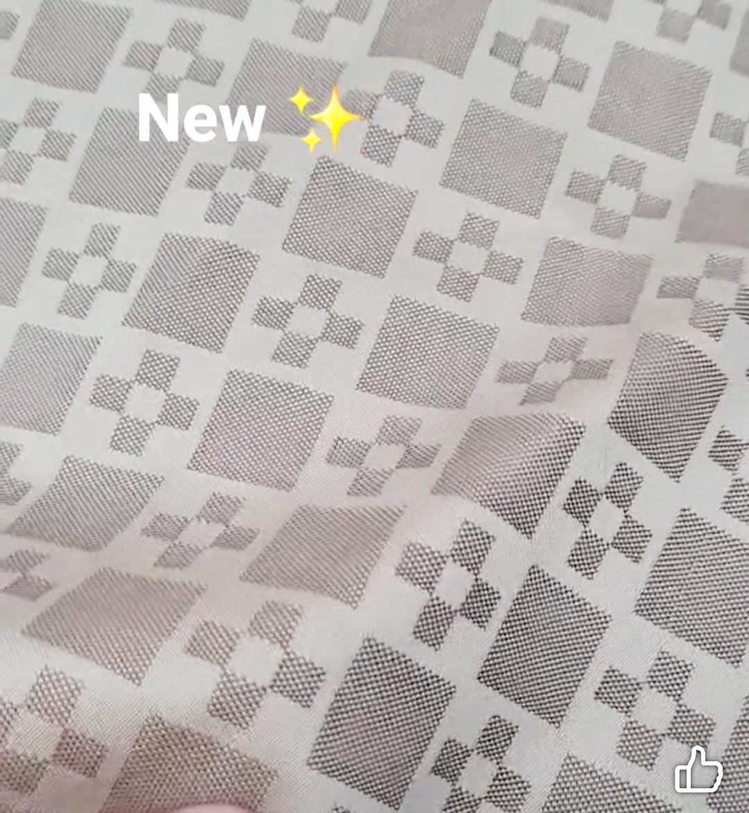 Blouse col V jacquard coton façon monogramme marron beige123_Facebook Blouse col V jacquard coton façon monogramme marron beige