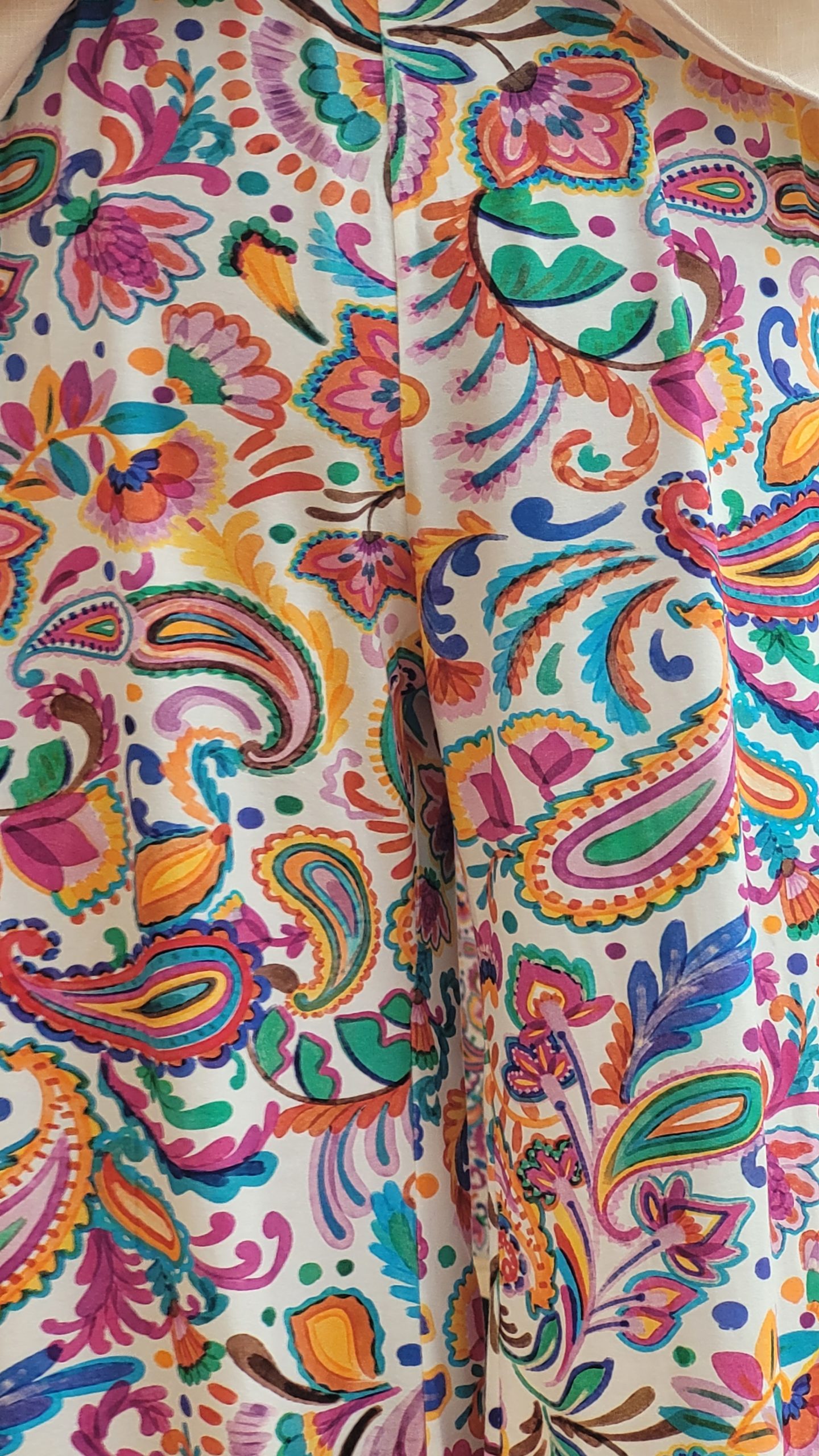 Pantalon VIVIANE viscose stretch imprimé coloré fond blanc